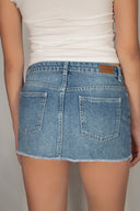 Low waist ripped skirt
