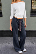 Wide-leg pants