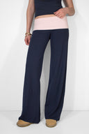 Wide-leg pants with cuffs