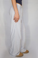 Wide-leg pants