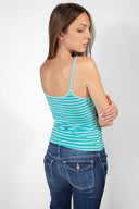 Scoop neck top