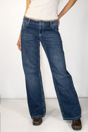 Low waist jeans