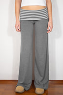 Wide-leg pants with cuffs