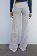 Wide-leg pants with cuffs