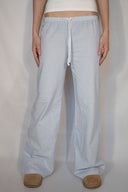 Wide-leg pants