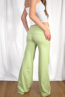 Wide-leg pants with cuffs