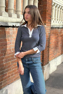 T-shirt with collar