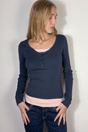 Long-sleeved T-shirt
