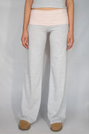 Wide-leg pants with cuffs